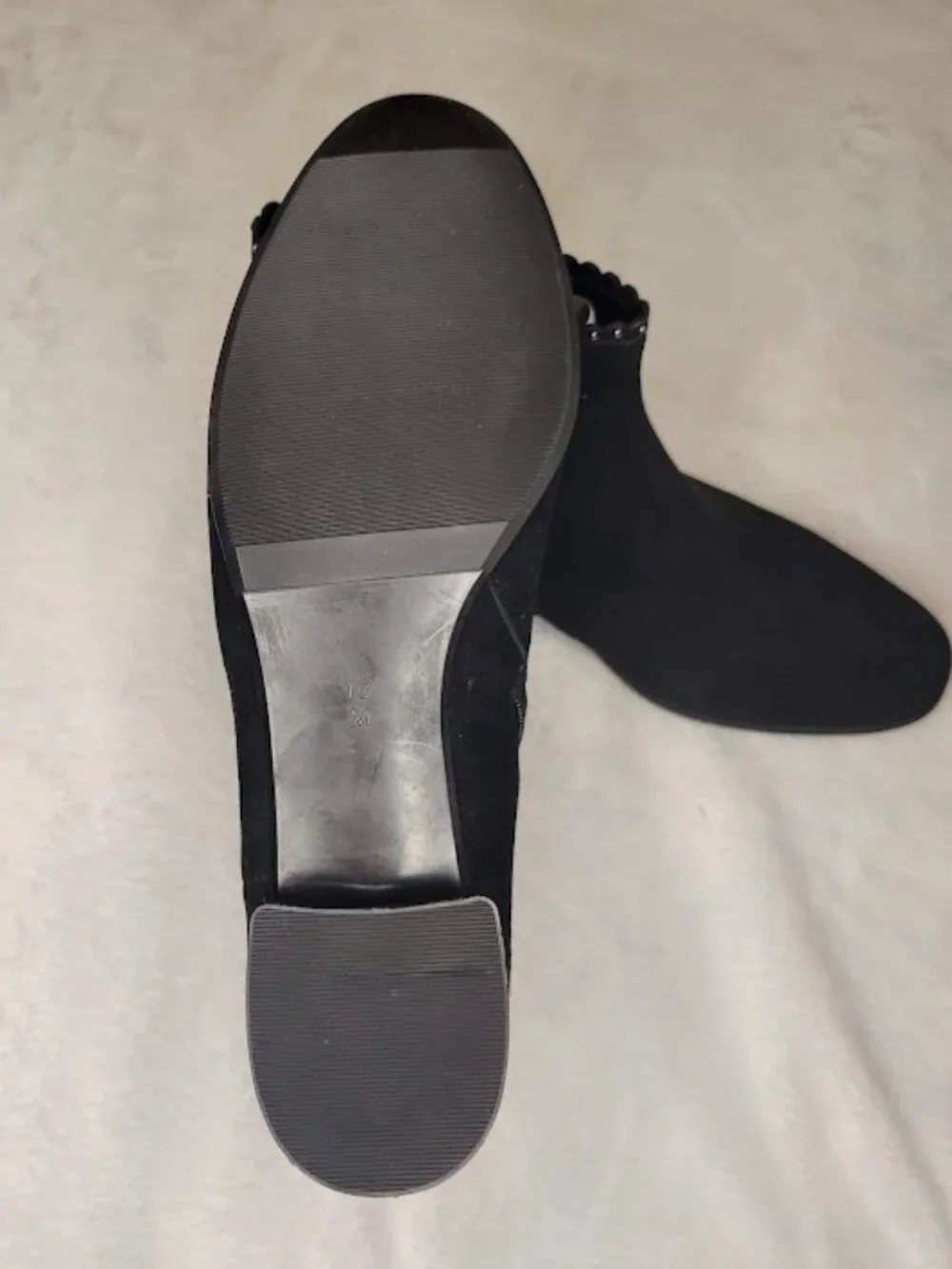 Vaneli Aska Black Suede Chelsea Ankle Boots Gunmetal Studs NWT Sz 10M